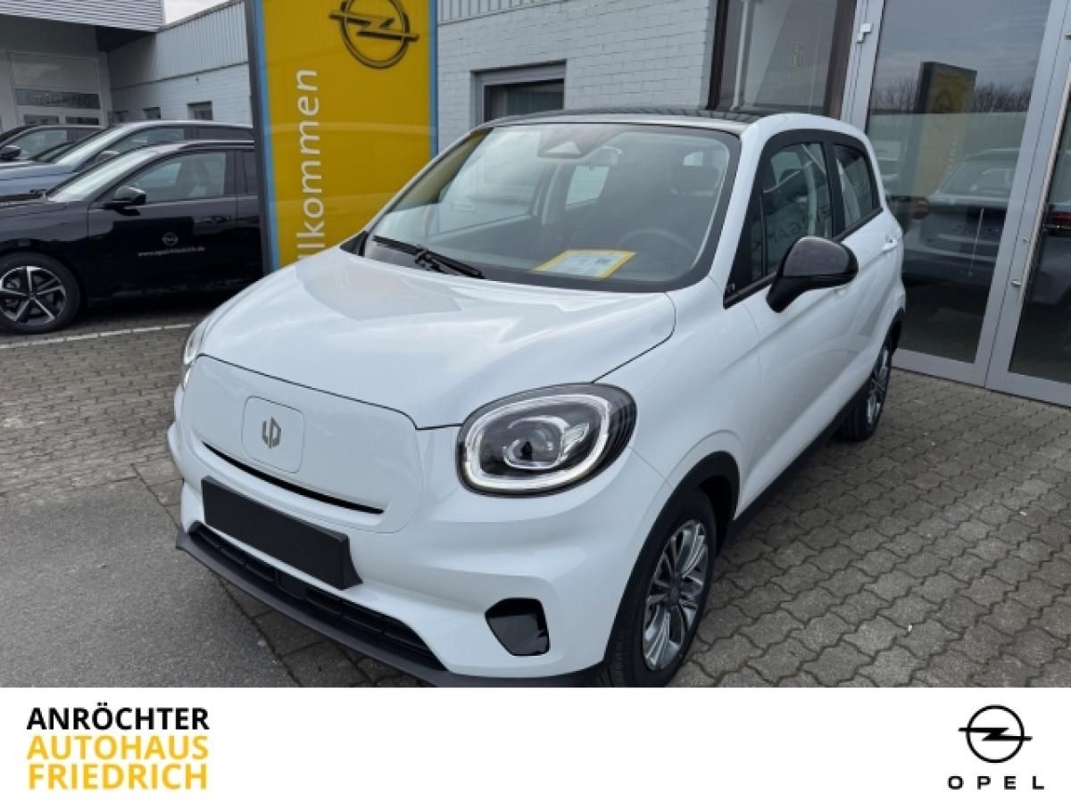 Leapmotor T03 Design Rückfahrkamera LED Leasing