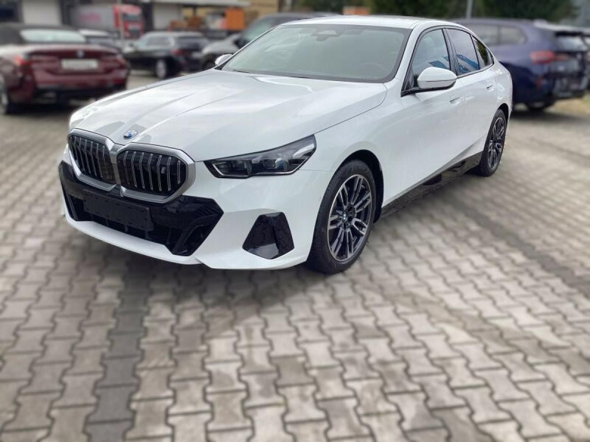 BMW i5 xDrive40 Lim. M-SPORT 0,25% Versteuerung und +25% NACHLASS -SCHNELL SEIN!!!! Leasing