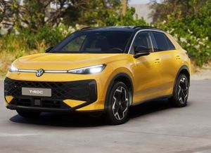 Volkswagen T-Roc Volkswagen T-Roc R-Line 1.5 eTSI 7-Gang-DSG 110 kW (150 PS)