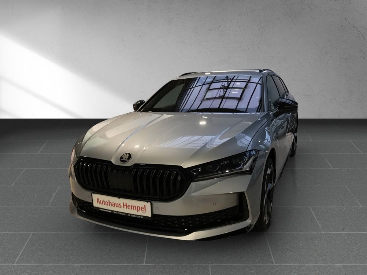 Skoda Superb 1.5 TSI iV DSG Sportline Combi mit AHZV Leasing