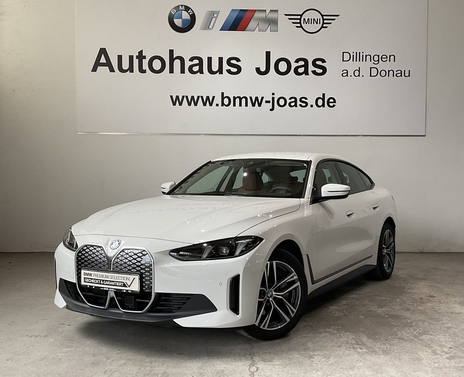 BMW i4 eDrive35 |Driving Assistant |Lenkradheizung | Leasing