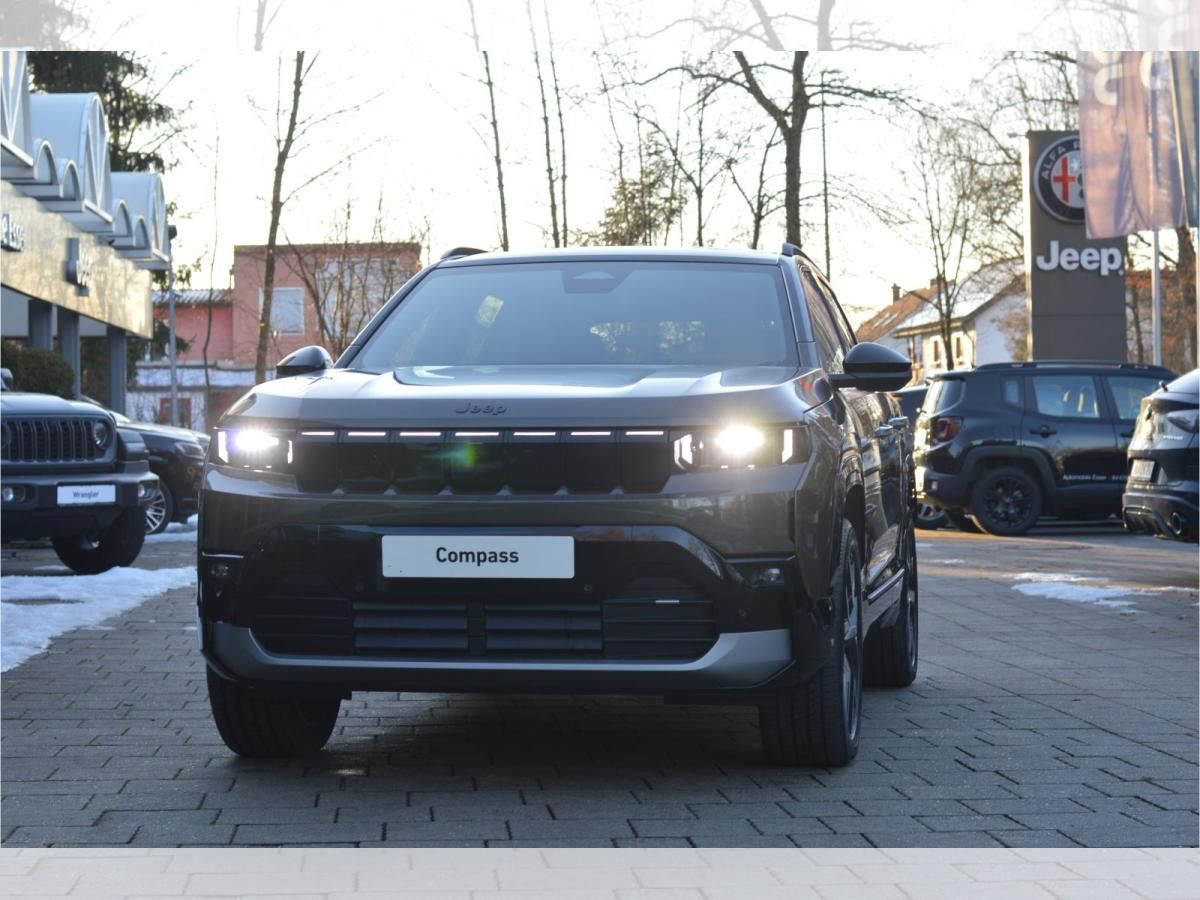 Jeep Compass Elektro First Edition 74 kWh Leasing
