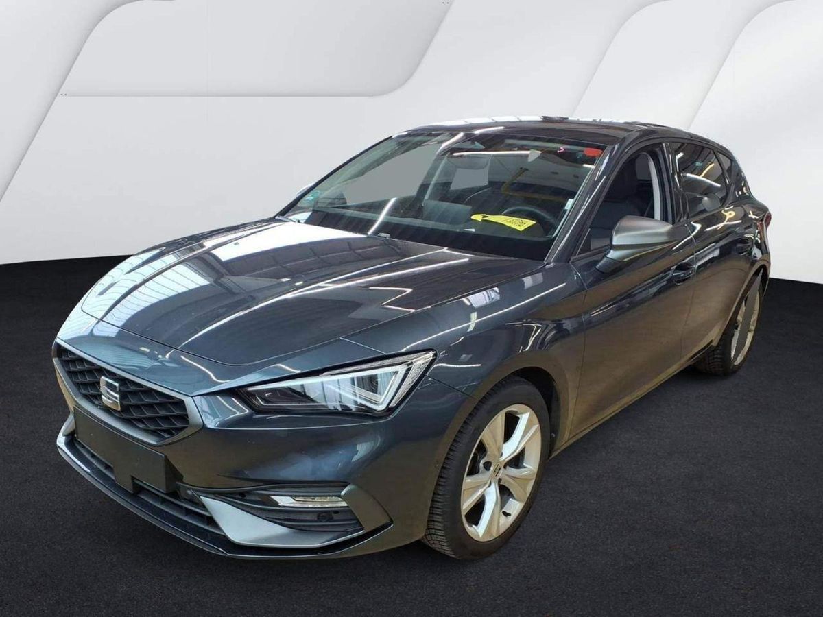 Seat Leon FR 1.5 TSI - LED Kamera PDC ACC GJR Navi Keyless SHZ Leasing