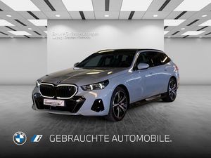 BMW i5 xDrive40 Touring M Sport AHK LiveCockpitProf