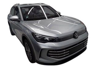 Volkswagen Tiguan Elegance 4Motion 2.0 TDI DSG - Pano PDC HUD Standhzg.AHK Area View  IQ.Drive CarPlay LM