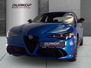 Alfa Romeo Giulia VELOCE 2.0  Allrad AT Navi Leder ACC Matr Leasing
