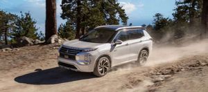 Mitsubishi Outlander 2.4 PHEV TOP + LUXURY PAKET Leasing
