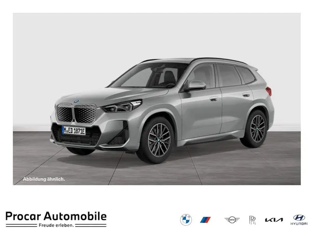 BMW iX1 eDrive20 M Sport HUD+PANO+ACC+AHK+LED+KZG+SH