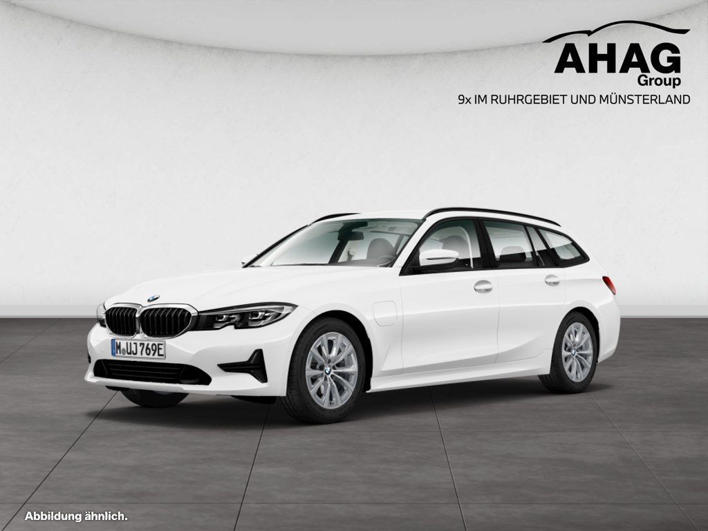 BMW 330e Touring Aut Advantage Leasing