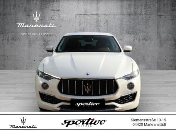 Maserati Levante / Q4 GranLusso MY 19 // Matrixlicht Leasing
