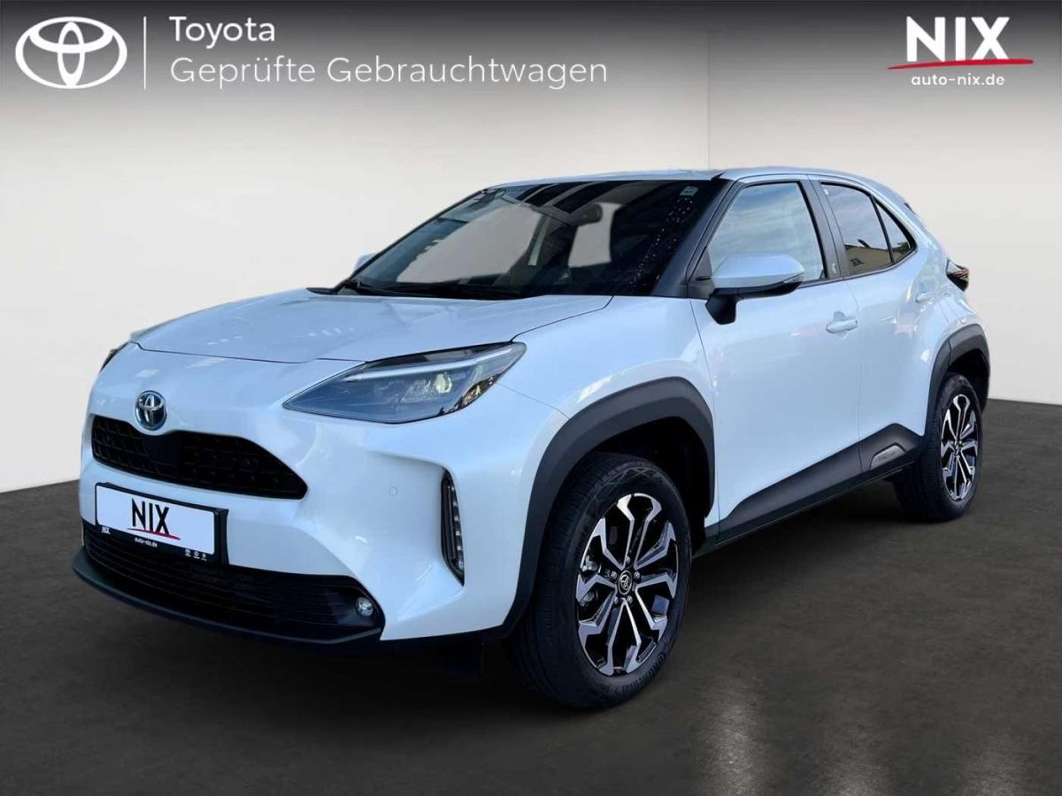 Toyota Yaris Cross 1,5-l-VVT-iE Teamplayer LED EINPARKHILFE KAMERA ADAP. TEMPO   *sofort Verfügbar* Leasing