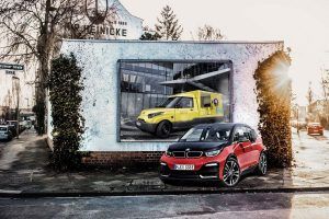 BMW i Batterien auch für den Streetscooter der Deutschen Post (Foto-Montage). Bildquelle: BMW