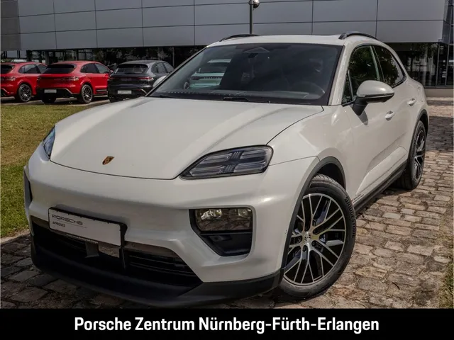 Porsche Macan BOSE Panoramadach LED-Matrix SurroundView