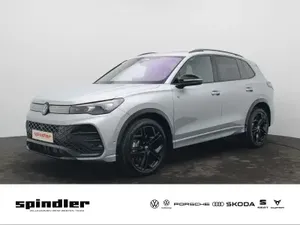 Volkswagen Tiguan R-Line 150 PS DSG !!! TOP-AUSSTATTUNG !!!