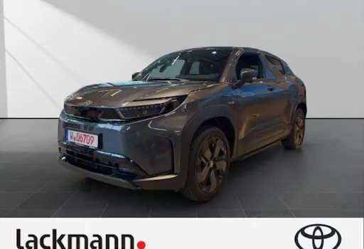 Toyota Urban-cruiser 61 KWh Lounge 5dr