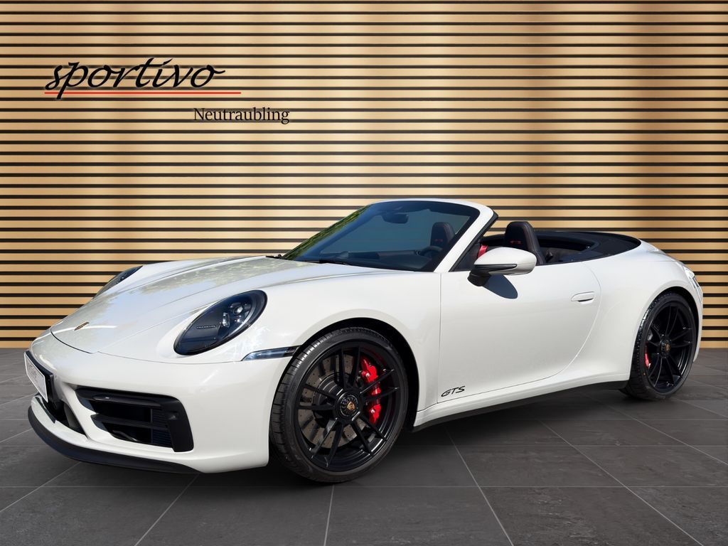 Porsche 911 Carrera 4 GTS Cabriolet/Lift/Carbon/ACC/BOSE Leasing