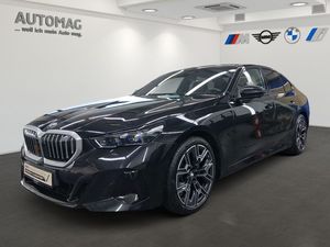 BMW 520i M-Sport*Sitzbelüftung*Panorama*DrivingAssis