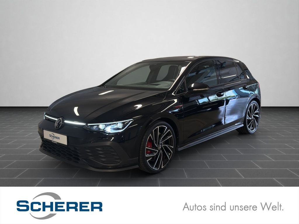 Volkswagen Golf VIII GTI Clubsport 2.0 TSI DSG, Navi, Sitzh Leasing