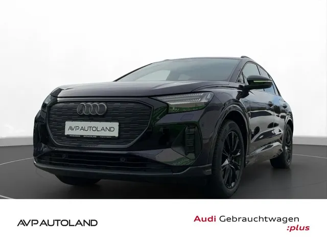 Audi Q4 55 e-tron quattro S line MATRIX-LED