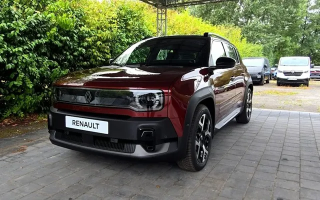 Renault 4-e-tech Techno 150 Comfort Range 5dr