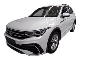 Volkswagen Tiguan R-Line 2.0 TDI DSG - Pano AHK HUD Matrix-LED Navi Rear View AHK SHZ PDC