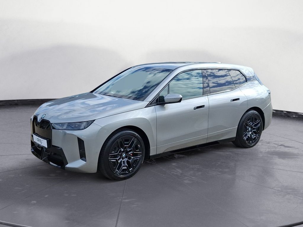 BMW iX xDrive45 AHK M-Sport M-SportPro Innovation Leasing