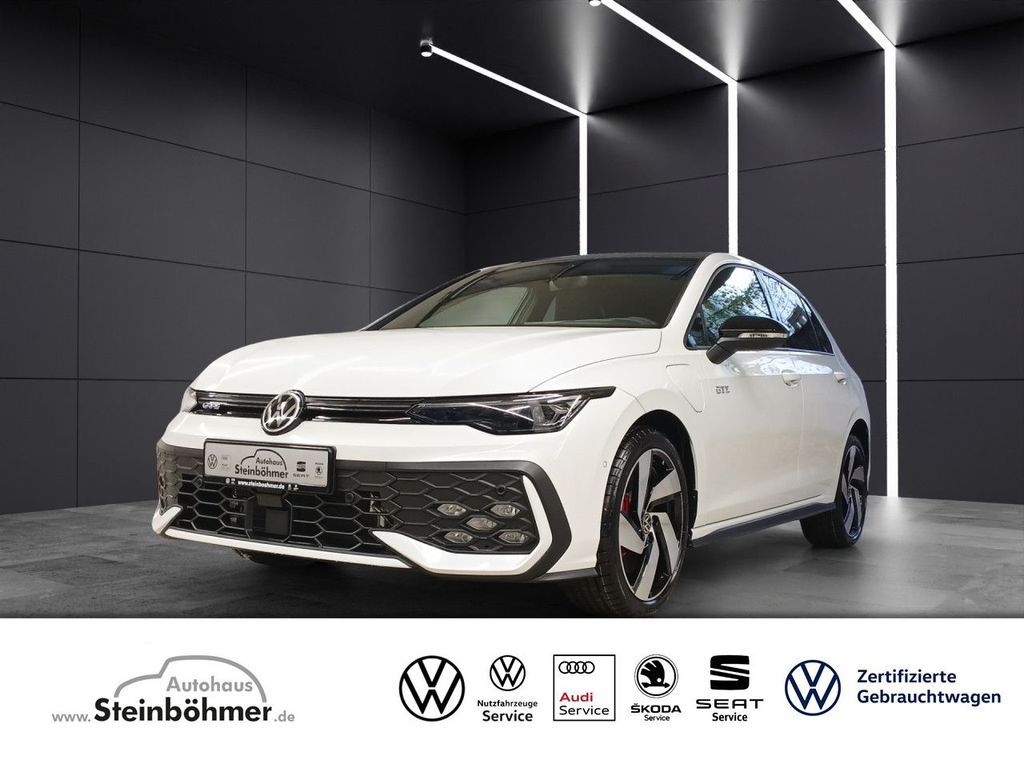 Volkswagen Golf GTE 1.5 eHybrid DSG IQ.Light AHK 18