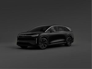 Lucid Gravity Grand Touring