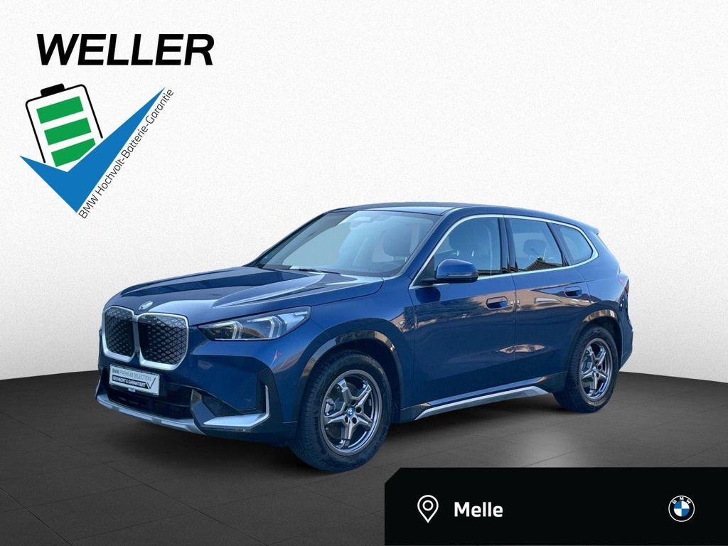 BMW iX1 xDrive30 ALED HK LHz HdUp DAPro KomZu 18