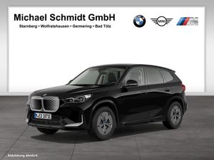 BMW iX1 eDrive20 DAB LED RFK Komfortzg. Klimaaut. Leasing
