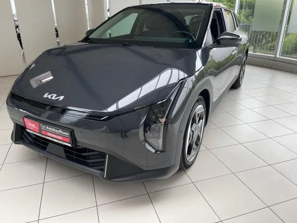 Kia EV4 81 FWD EARTH + Upgrade Paket + Technologie Paket +  Winter-Connect-Paket  + Drive-Wise-Paket + Desig