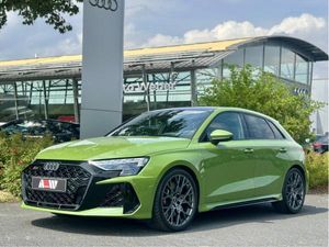 Audi RS3 SPORTBACK EXCLUSIVE 280 SCHALENSITZ PANO HuD MATRIX