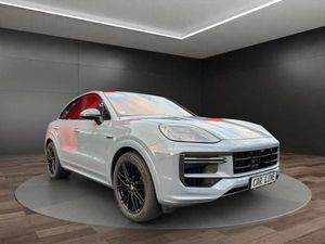 Porsche Cayenne 4.0 V8 Turbo PANO*22 Zoll*LEDER*MATRIX Leasing