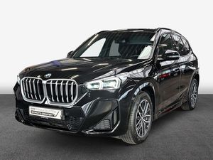 BMW X1 sDrive18d M-Sport DAB LED Pano Shz. Massage u