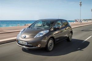 Elektroauto Nissan Leaf 2016 mit 30 kWh großer Batterieeinheit. Bildquelle: Nissan