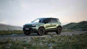 Jeep Avenger e-Hybrid MJ 27 85th Anniversary 1,2/110