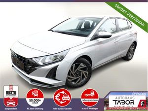 Hyundai i20 DCT Select Nav DigCo 16 CarPlay Kam PDC Temp