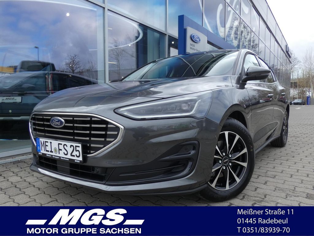 Ford Focus 1.0L EcoBoost Titanium X #LED #PANO Leasing