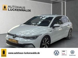 Volkswagen Golf VIII 1.5 TSI Style DSG *R-CAM*NAVI*ACC*