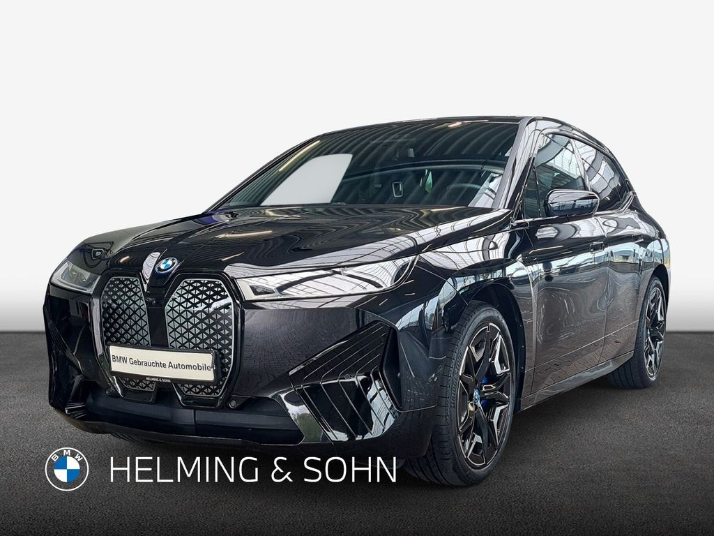 BMW iX xDrive40 Sportpaket AHK HK HiFi DAB Massage u Leasing