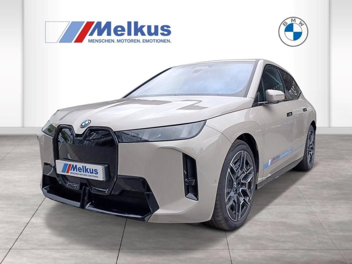 BMW ix xDrive 45e - Facelift  - M Sportpaket - AHK - Autobahnassistent - Parking Assist Leasing