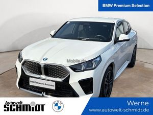 BMW ix2 xDrive30 M Sport / NP= 70.890,- / AHK / Leasing