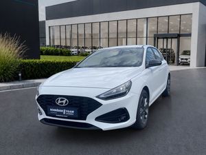 Hyundai i30 1.6 T-GDi DCT Trend VIRTUAL/NAVI/LED