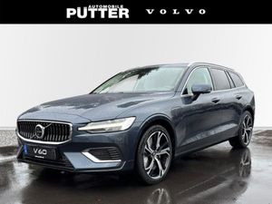 Volvo V60 Recharge T6 AWD Plus Bright 19'' ACC 360 Kamera HUD LED Panorama Harman