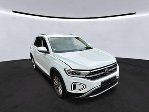 Volkswagen T-Roc Style 1.5 TSI DSG - Navi SHZ  AHK ZV Rear View PDC CarPlay IQ.Drive LED Plus