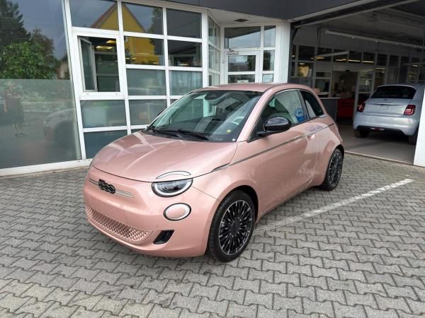 Fiat 500e La Prima in 2 Farben Verfügbar Abholung Mannheim Leasing