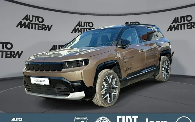 Jeep Compass Elektro 74 KWh 157 KW First Edition 5dr