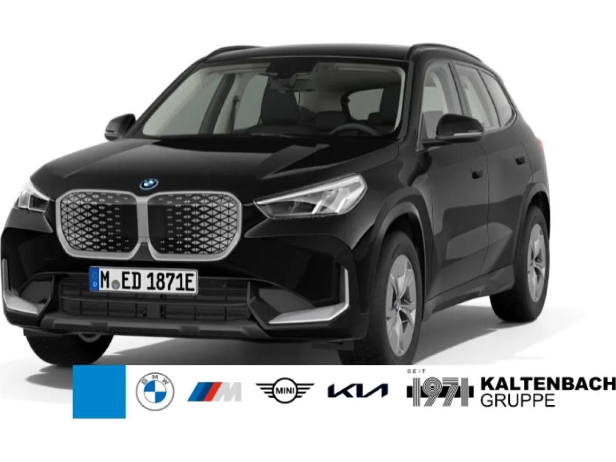 BMW iX1 eDrive20 LED NAVI DAB Leasing