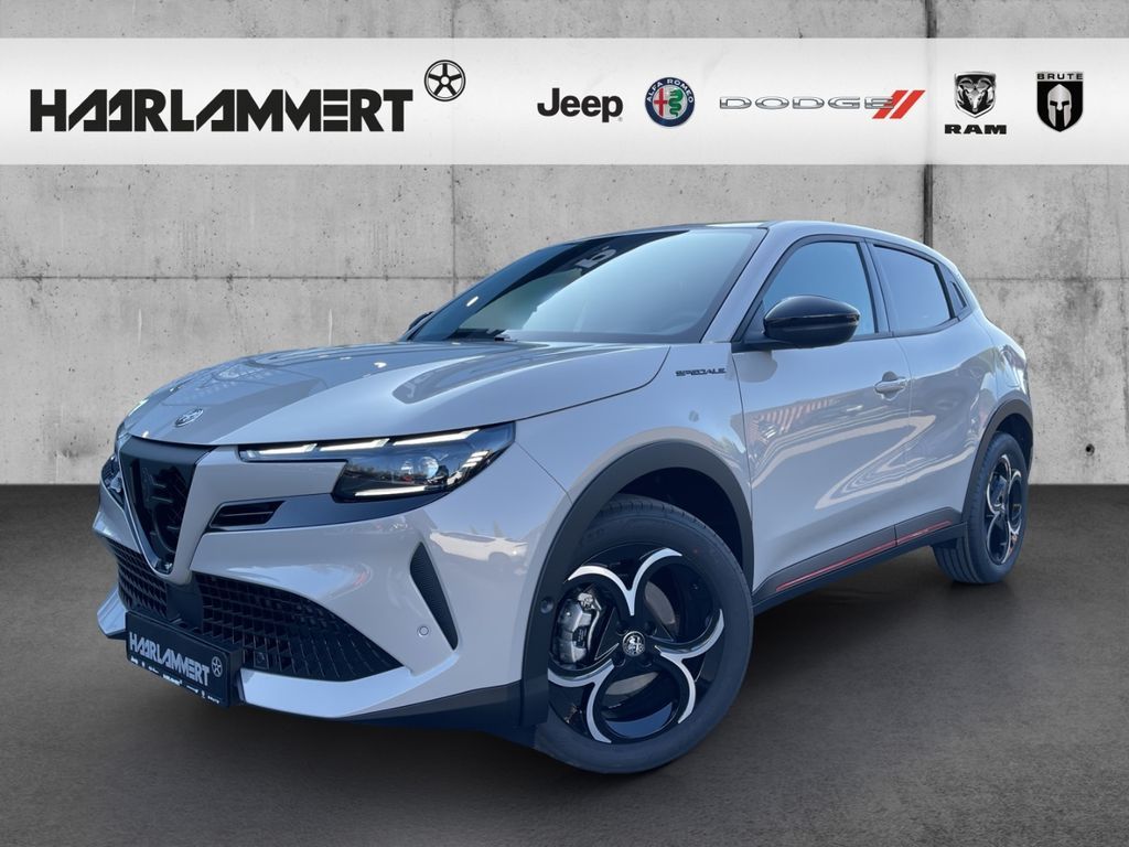 Alfa Romeo Junior IBRIDA Speciale 1.2 VGT MASSAGE+PDC+KAMER Leasing