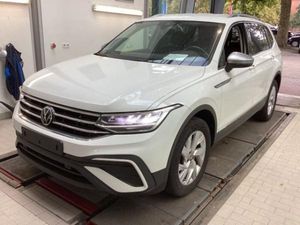 Volkswagen Tiguan Allspace 1.5 TSI Life DSG ACC LED Navi